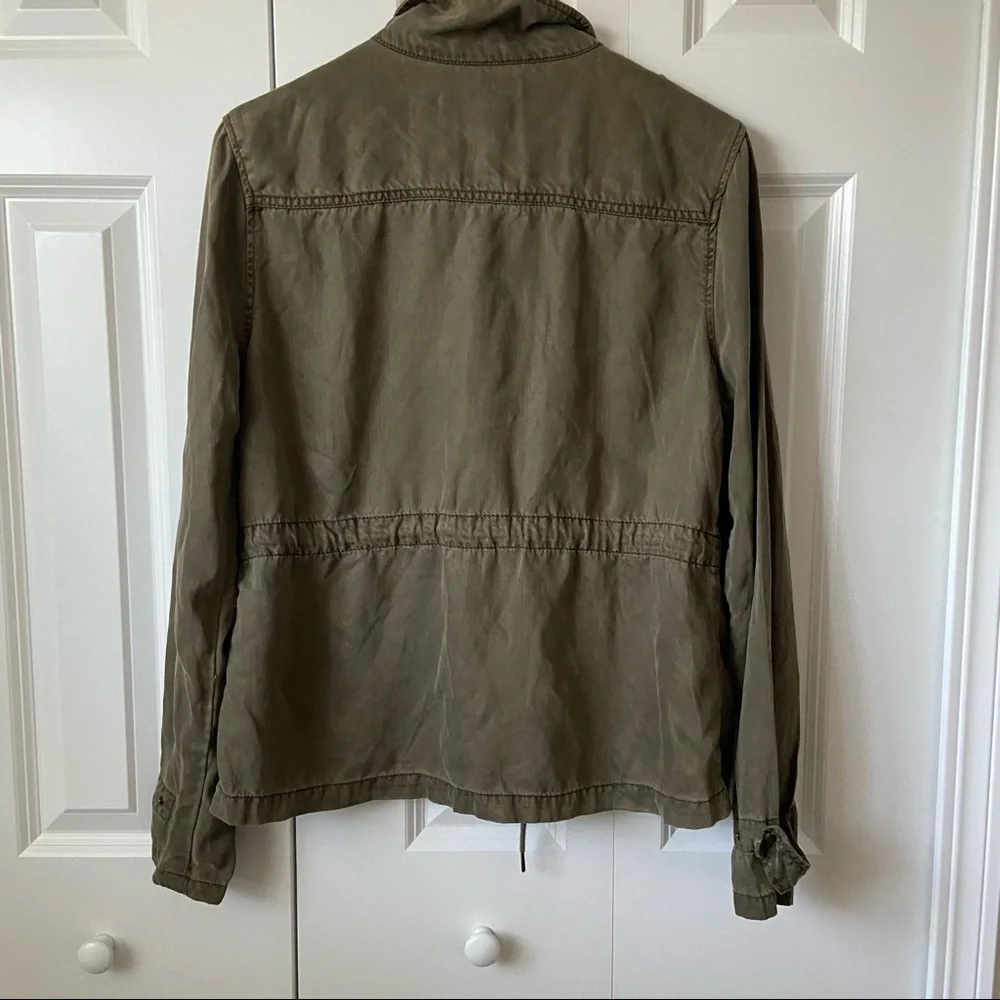 Jacket - Picture 5 of 6